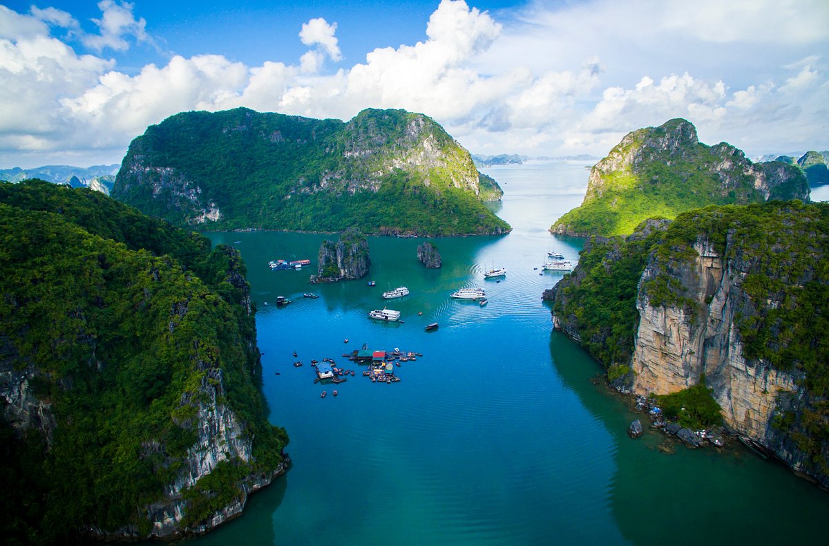 Croisière dans la baie de Bai Tu Long – La destination hors des sentiers battus
