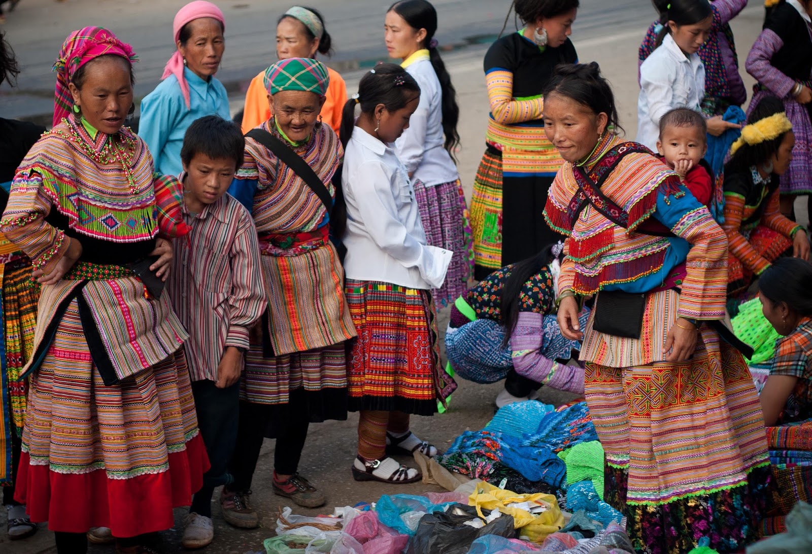 Costume traditionnel du peuple Hmong