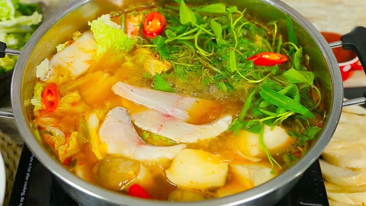 La fondue de tilapia rouge du Sud du Vietnam