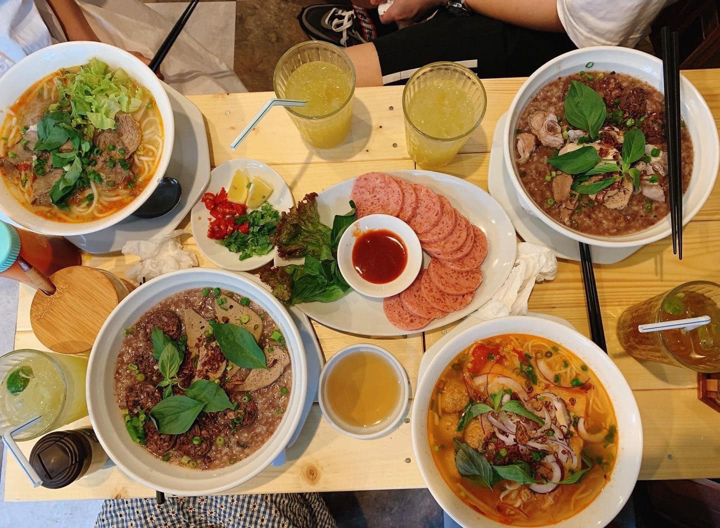 restaurant vietnam