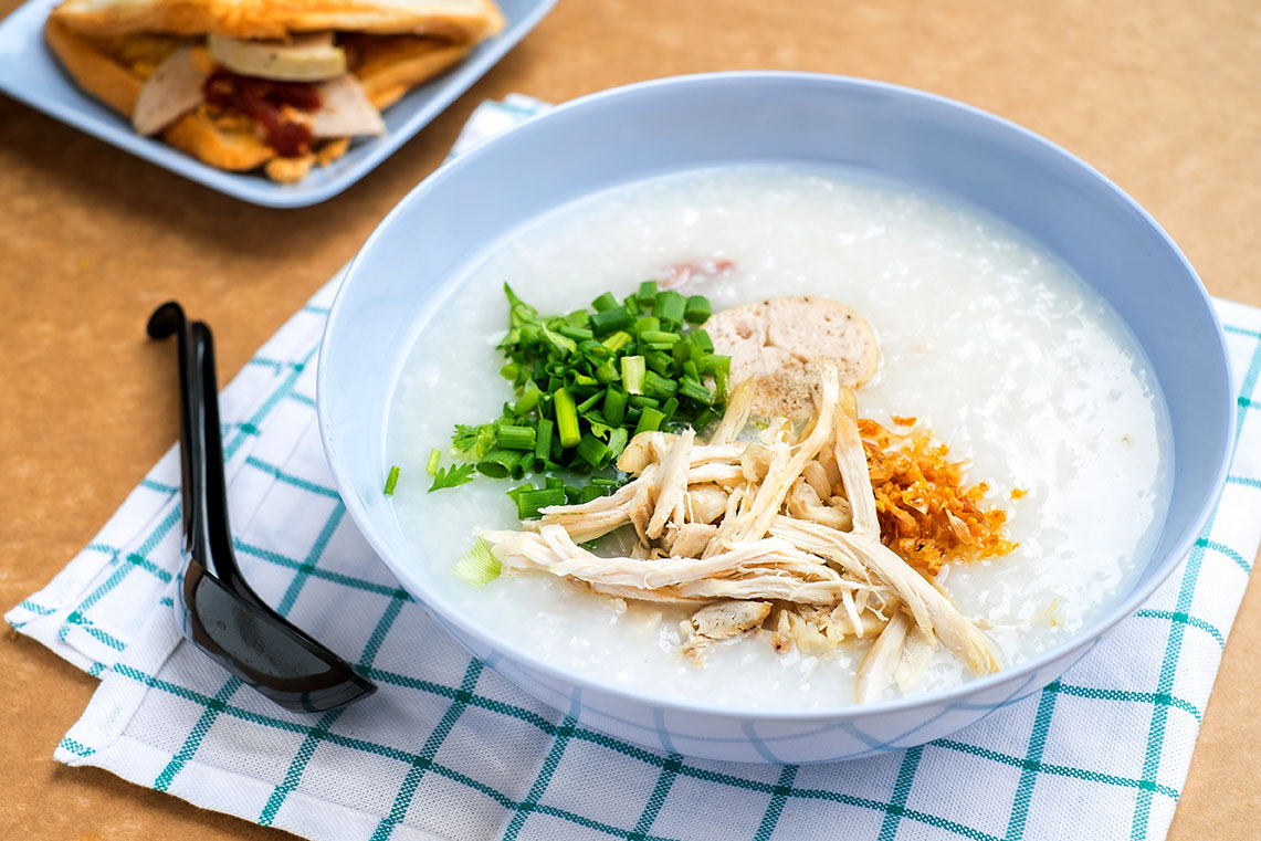 Où manger de Chao Ga - porridge au poulet vietnamien à Hanoi