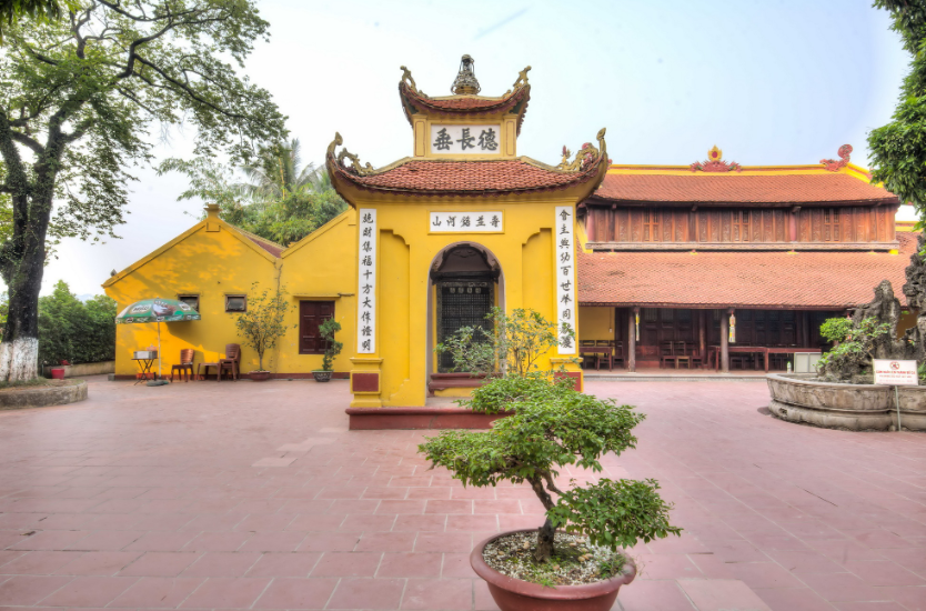 Pagode Tran Quoc - Un sanctuaire spirituel pour les habitants de Hanoi