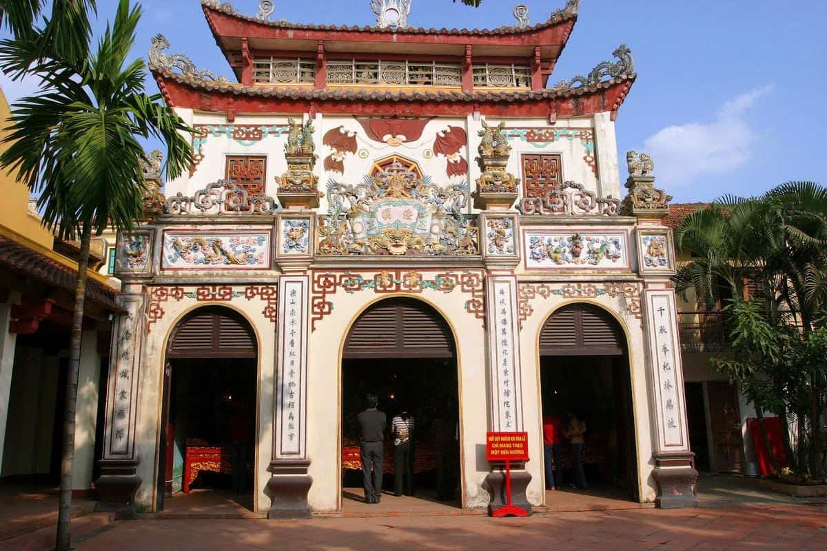 Temple Tay Ho