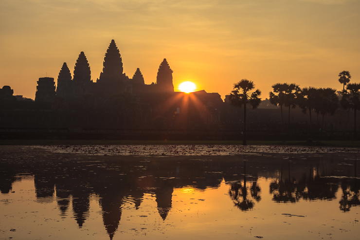 Pourquoi il faut préférer le coucher du soleil au lever du soleil à Angkor